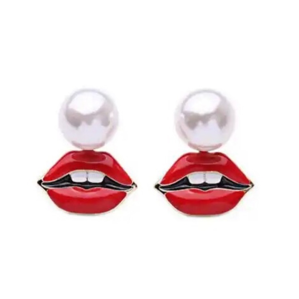 Oversized faux pearl with removable enameled dangle